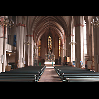 Marburg, St. Marien, Innenraum in Richtung Chor