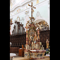 Ochsenhausen, Klosterkirche St. Georg, Volksaltar und rechter Teil der Chororgel