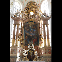 Ochsenhausen, Klosterkirche St. Georg, Hochaltar mit Gem�lde von Johann Heinrich Sch�nfeld