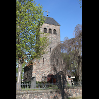 Sch�nefeld, Dorfkirche, Ansicht von Westen von der Kirchstra�e