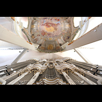 Waltershausen, Stadtkirche zur Gotteshilfe, Orgelprospekt perspektivisch mit Blick in die Kuppel