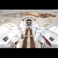Weingarten, Basilika  St. Martin, Blick vom Bauger�st 2026 unter der Kuppel zur Hauptorgel (ohne Kunstlicht)