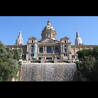 Barcelona, Palacio Nacional Montju�c (Montjuich), Obere Stufe der Cascades No. 3 und Palacio Nacional Montjuic
