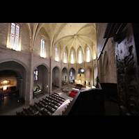 Montblanc, Santa Maria la Major, Seitlicher Blick von der Orgelempore in die Kirche