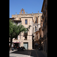 Montblanc, Santa Maria la Major, Blick von der Pla�a Major zur Kirche (S�dseite)