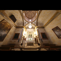Tarragona, Catedral, Capilla de la Virgen del Claustro, Innenraum in Richtung Altar
