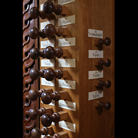 Tarragona, Catedral de Santa Tecla, Linke Registerstaffel mit Z�gen f�r die Chamaden