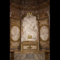 Tarragona, Catedral de Santa Tecla, Altar in der Capilla de Santa Tecla