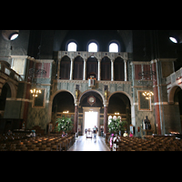 London, Westminster Cathedral, Rückwand mit Hauptportal und Orgelkammer