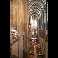 Köln (Cologne), Dom St. Peter und Maria, Blick vom Domumgang auf die Hochdrucktuben und die Langhausorgel