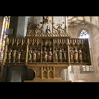 Rottweil, Heilig-Kreuz-Mnster, Altar neben dem Chor