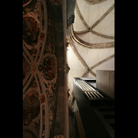 Chur, Kathedrale St. Mariae Himmelfahrt, Gewlbe mit Sdgehuse der Orgel