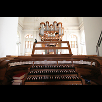 Kirchheimbolanden, St. Paulus, Elektrischer Spieltisch und Orgel