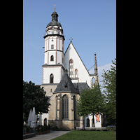 Leipzig, Thomaskirche, Außenansicht mit Turm von der Chorseite