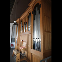 Berlin, St. Fidelis Friedhofskirche, Orgel seitlich