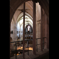 Basel, Mnster, Blick vom Triforium im Chor zur Orgel