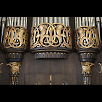 Dresden, Christuskirche, Jugendstil-Verzierungen am Orgelprospekt
