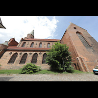 Brandenburg, Dom St. Peter und Paul, Sdliches Seitenschiff und Querhaus von auen