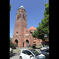 Berlin, St. Marien (Maria, Hilfe der Christen9, Auenansicht mit Turm