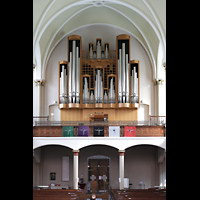 Berlin, Zwölf-Apostel-Kirche, Orgelempore der kleinen Orgel