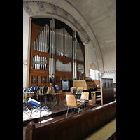 Bad Steben, Lutherkirche, Orgel mit Spieltisch seitlich
