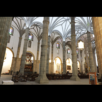 Las Palmas (Gran Canaria), Catedral de Santa Ana, Innenraum vom seitlichen Eingang aus gesehen