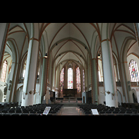 Lüneburg, St. Johannis, Innenraum in Richtung Chor