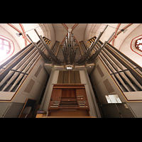 Göttingen, St. Jacobi, Orgel mit Chamaden und Spieltisch perspektivisch