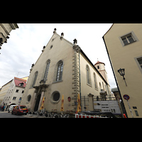 Regensburg, Dreieinigkeitskirche, Ansicht von der Glockengasse