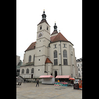 Regensburg, Neupfarrkirche, Ansicht vom Neupfarrplatz von Nordwesten