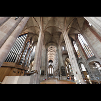 Nrnberg (Nuremberg), St. Sebald, Blick vom Altarraum ins Langhaus mit Westchor und zur Orgel