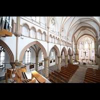 Dortmund, Stiftskirche St. Clara, Blick von der Orgel in die Kirche
