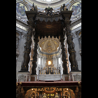 Roma (Rom), Basilica S. Pietro (Petersdom), Baldachin ber dem Hauptaltar und Petrusgrab von Bernini