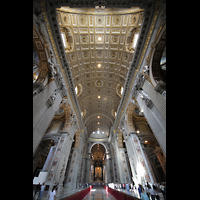 Roma (Rom), Basilica S. Pietro (Petersdom), Deckengewlbe und Hauptschiff