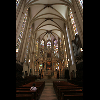Erfurt, Dom St. Marien, Innenraum / Hauptschiff in Richtung Chor