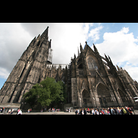 Köln (Cologne), Dom St. Peter und Maria, Seitenansicht von außen