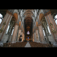 Reims, Cathédrale Notre-Dame, Innenraum / Hauptschiff in Richtung Chor