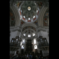 Salzburg, Dom, Vierungskuppel mit nrdlichen Pfeilerorgeln